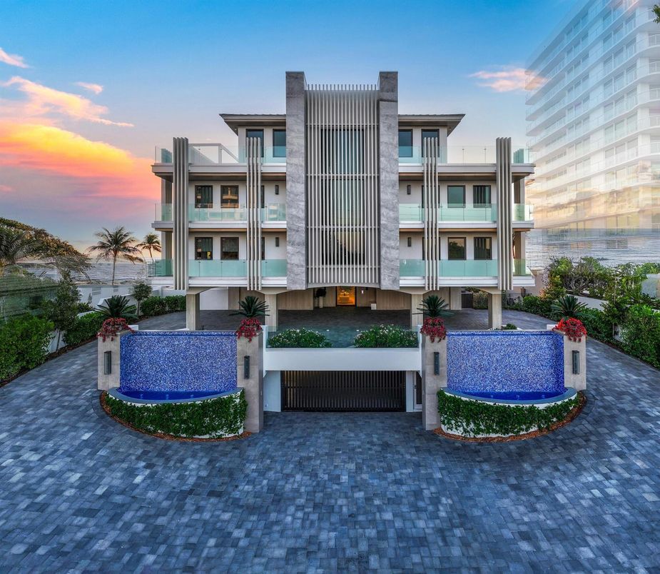 Exterior, Facade, Condo Building