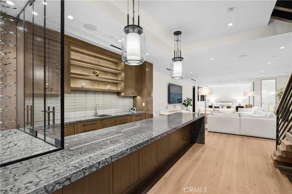 Interior, Living room, Pendant Lights, Recessed Lighting, Wood Texture Flooring