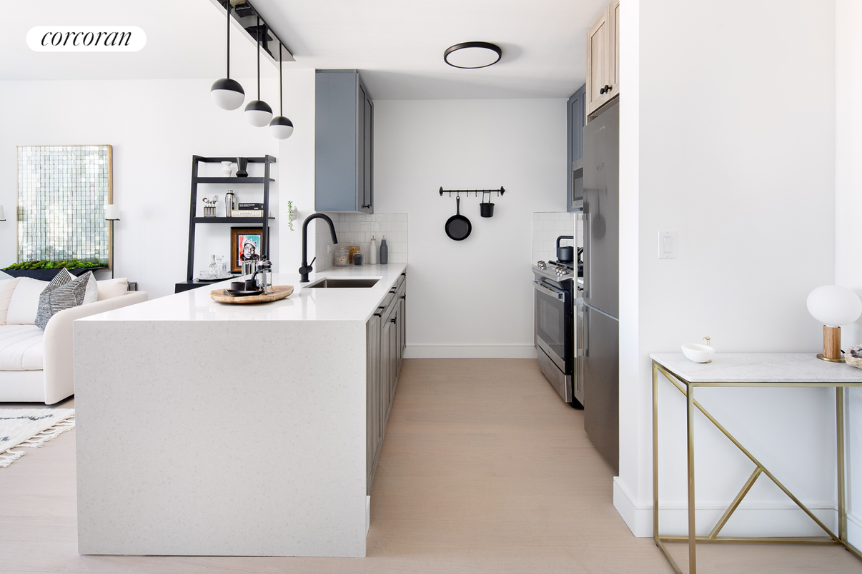 Interior, Kitchen, Pendant Lights