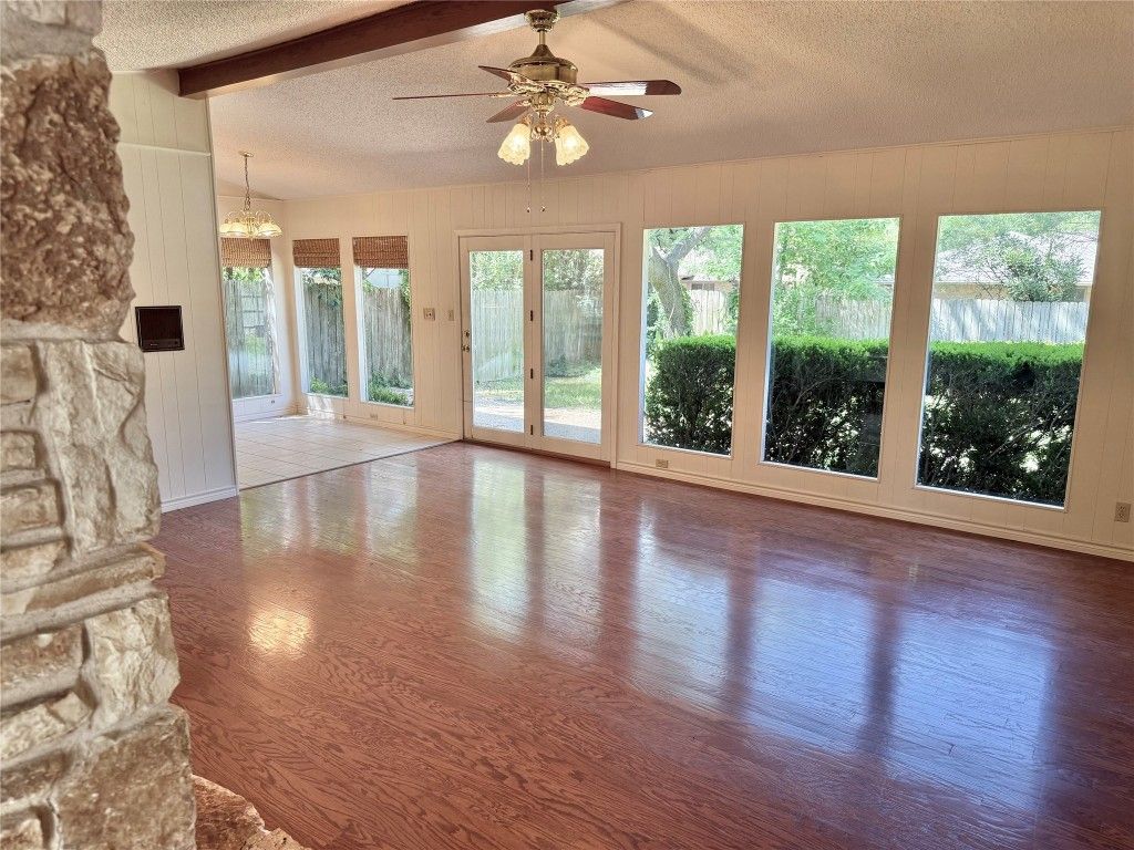 Chandelier, Empty room, Interior, Pendant Lights, Wood Texture Flooring
