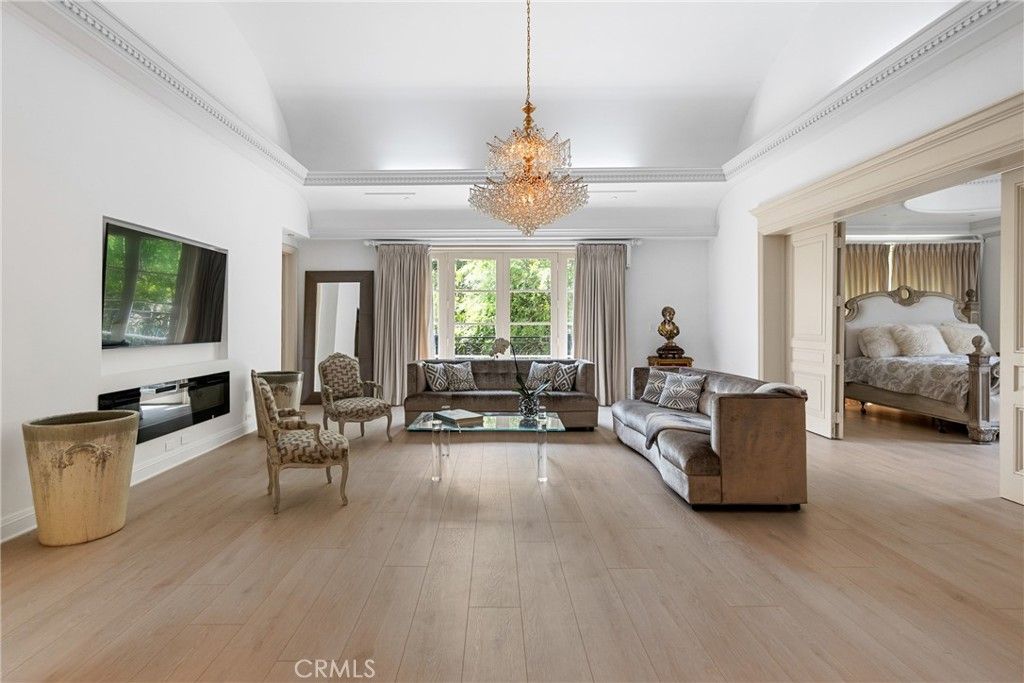 Bedroom, Chandelier, Interior, Living room, Wood Texture Flooring