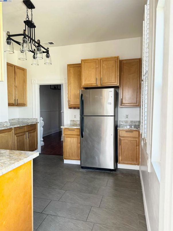 Chandelier, Interior, Kitchen, Wood Texture Flooring