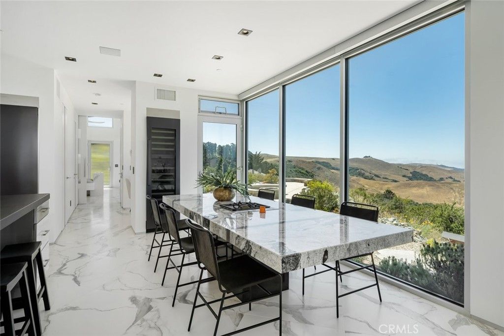 Dining room, Interior, Marble, Recessed Lighting