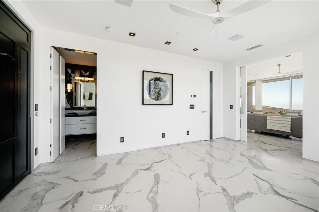 Bathroom, Interior, Marble, Recessed Lighting