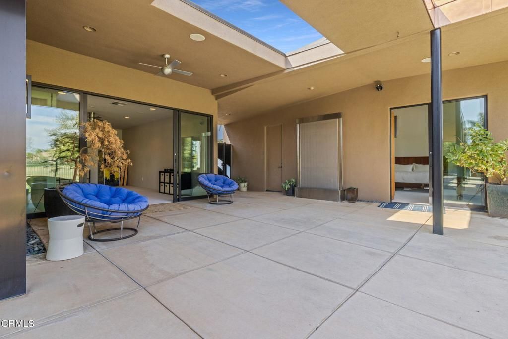 Exterior, Recessed Lighting