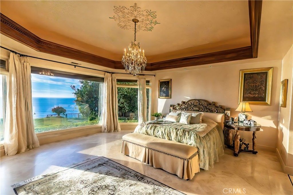 Bedroom, Chandelier, Interior, Water