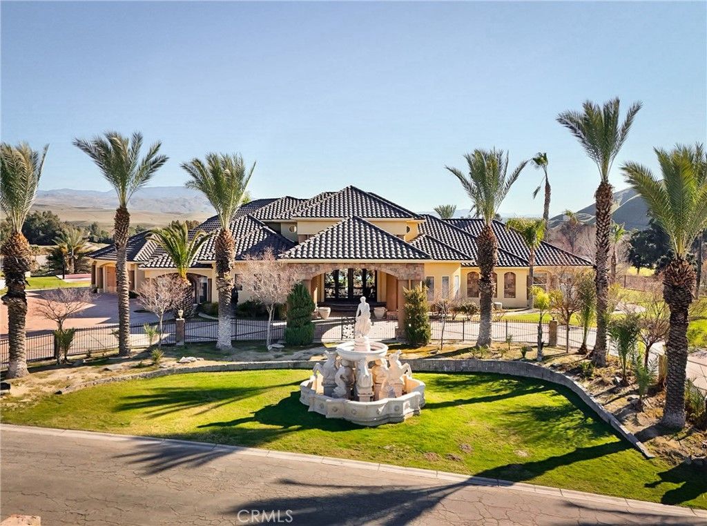 Backyard, Exterior, Facade, Mediterranean