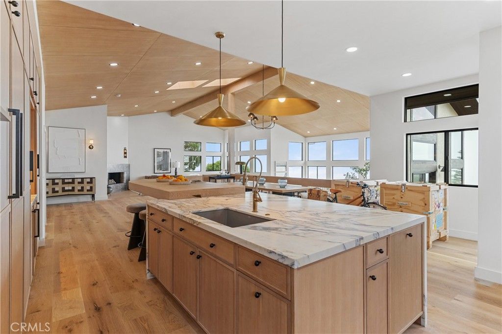 Interior, Kitchen, Living room, Pendant Lights, Recessed Lighting, Wooden Ceilings, Wood Texture Flooring