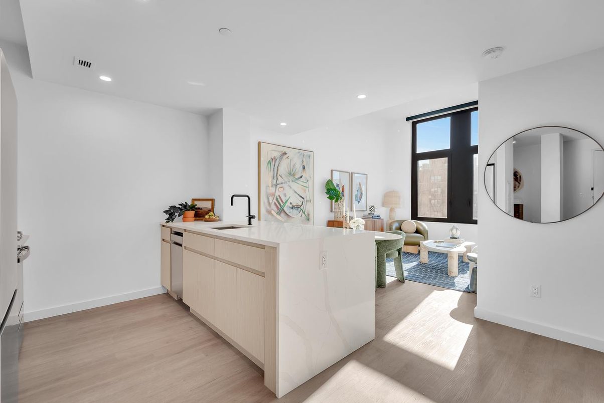Bathroom, Interior, Kitchen, Recessed Lighting, Wood Texture Flooring