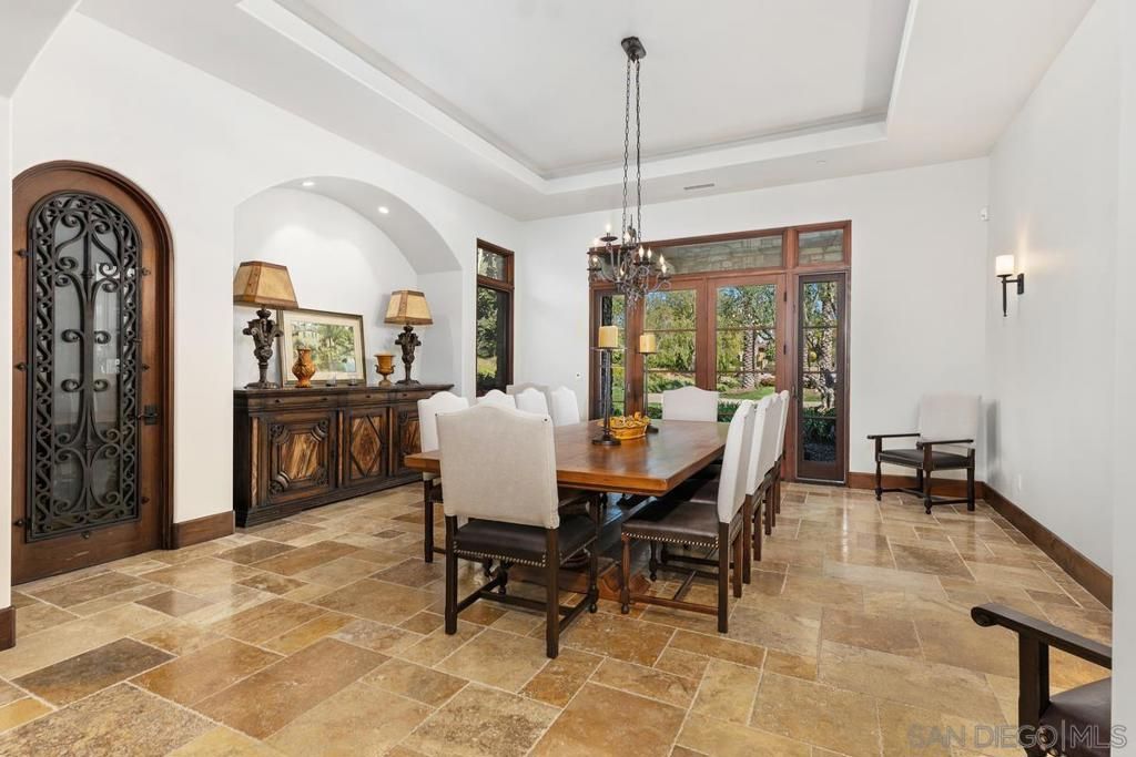 Chandelier, Dining room, Interior, Pendant Lights, Recessed Lighting