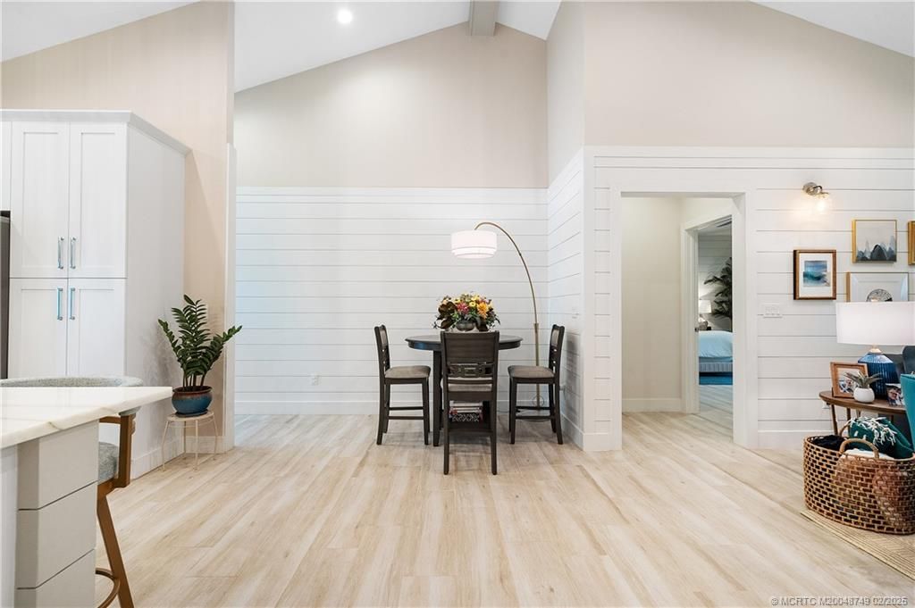 Bedroom, Dining room, Interior, Recessed Lighting, Wood Texture Flooring