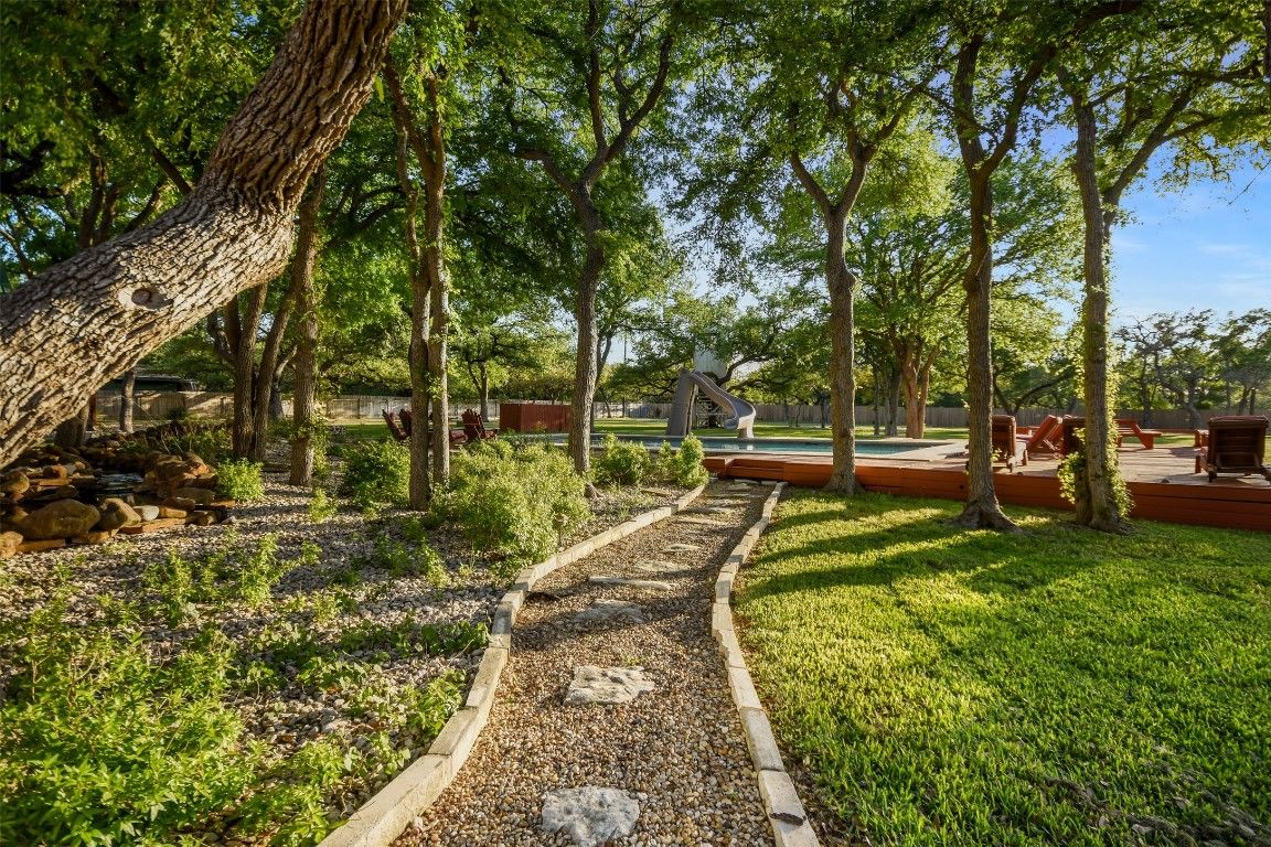 Backyard, Exterior, Hot Tub