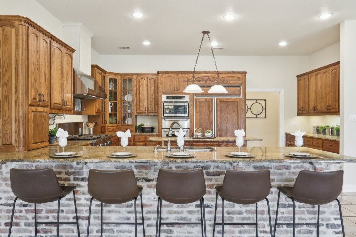 Interior, Kitchen, Pendant Lights, Recessed Lighting, Stainless Steel Appliances