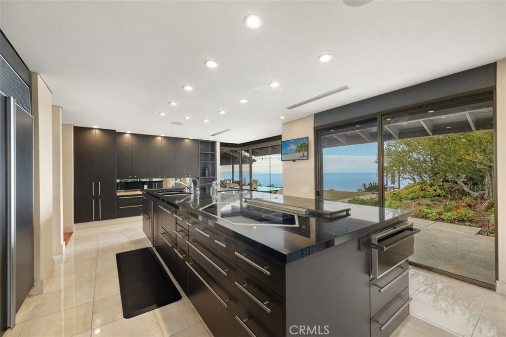 Interior, Kitchen, Recessed Lighting, Stainless Steel Appliances, Water