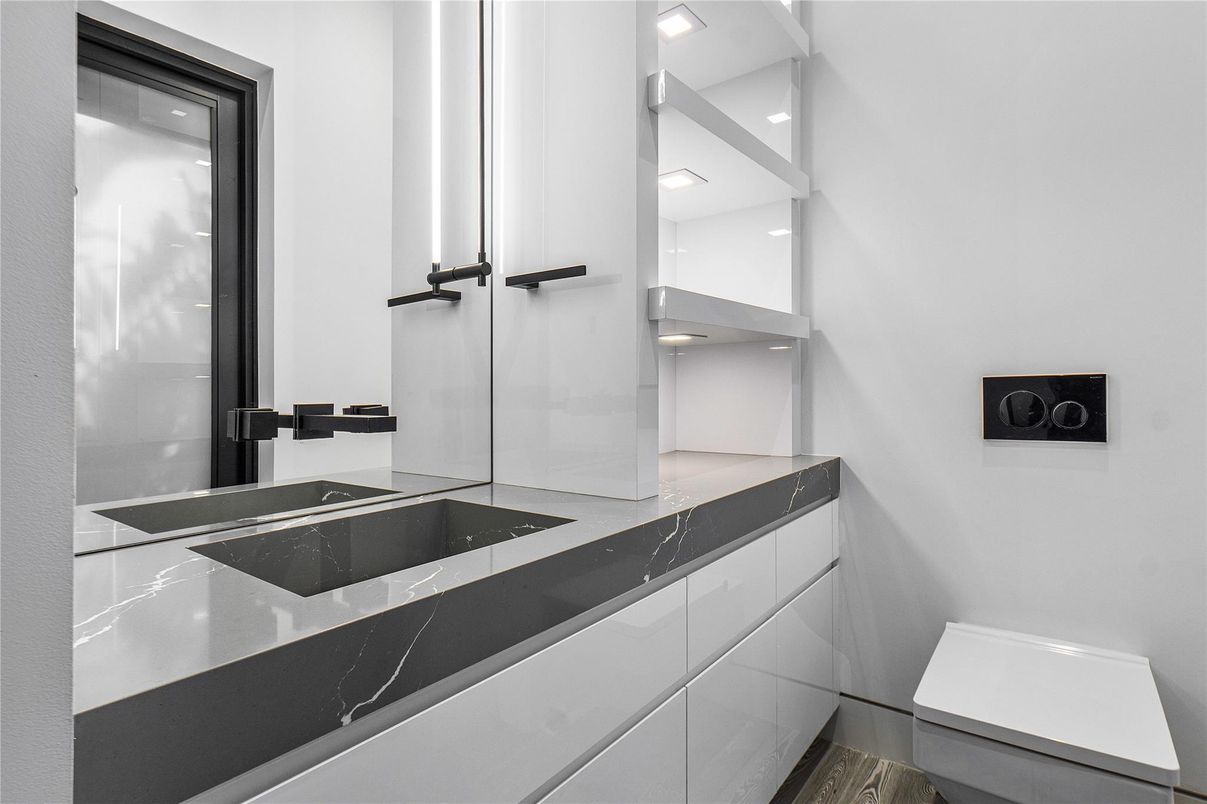 Interior, Recessed Lighting
