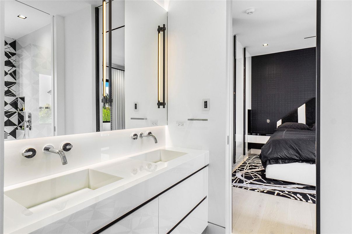 Bathroom, Bedroom, Interior, Recessed Lighting, Wood Texture Flooring