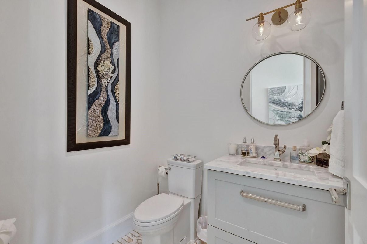 Bathroom, Interior