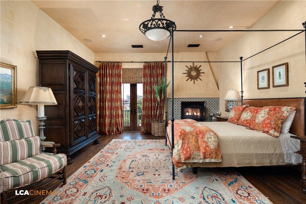 Bedroom, Fireplace, Interior, Recessed Lighting, Wood Texture Flooring