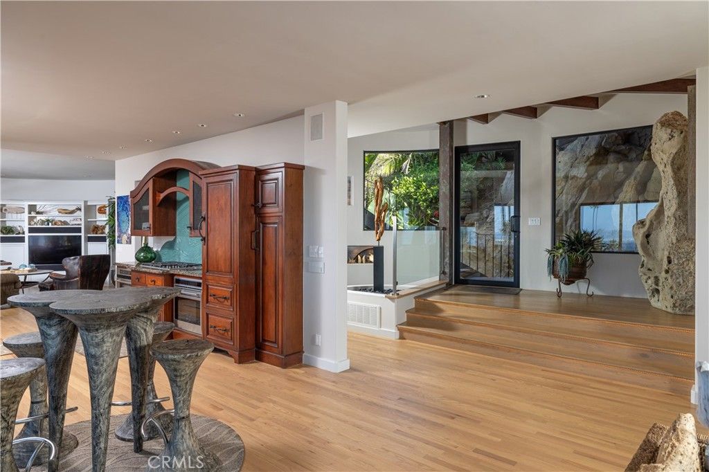 Dining room, Interior, Kitchen, Recessed Lighting, Wood Texture Flooring