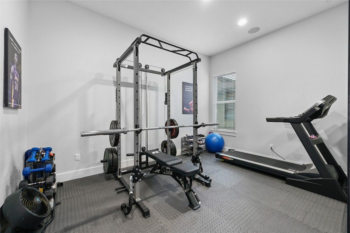 Fitness Equipment, Interior, Recessed Lighting