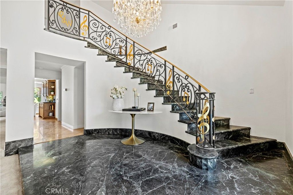 Chandelier, Interior, Marble