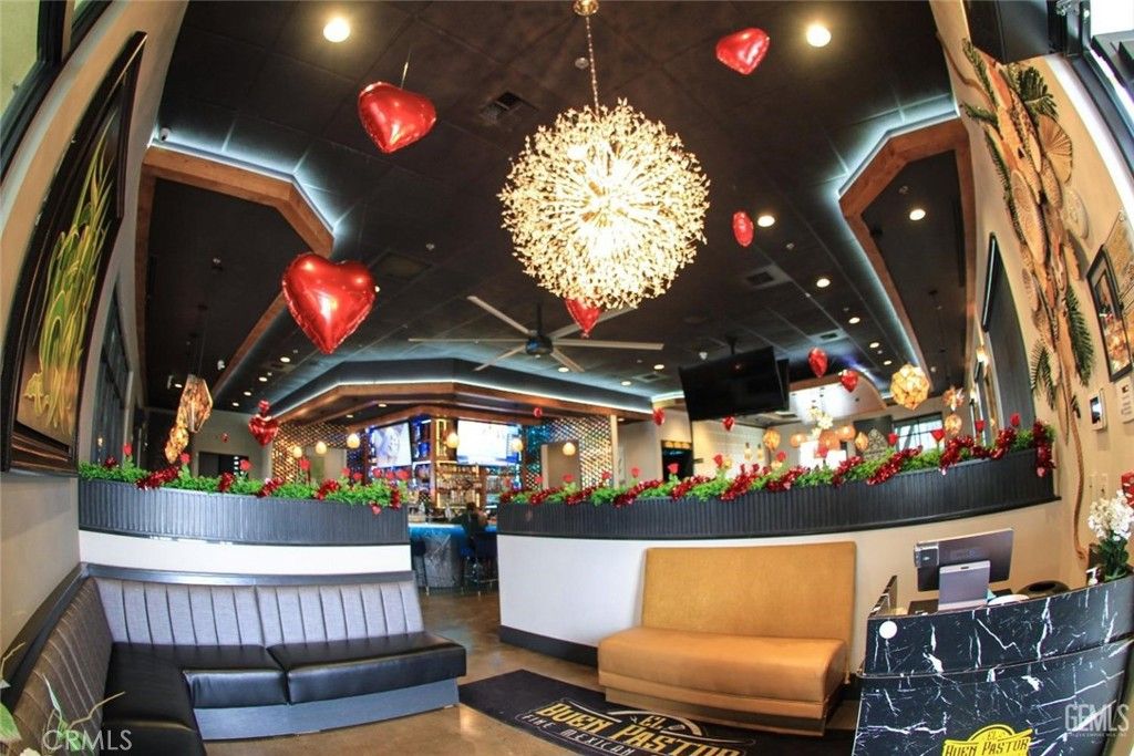 Chandelier, Interior, Recessed Lighting