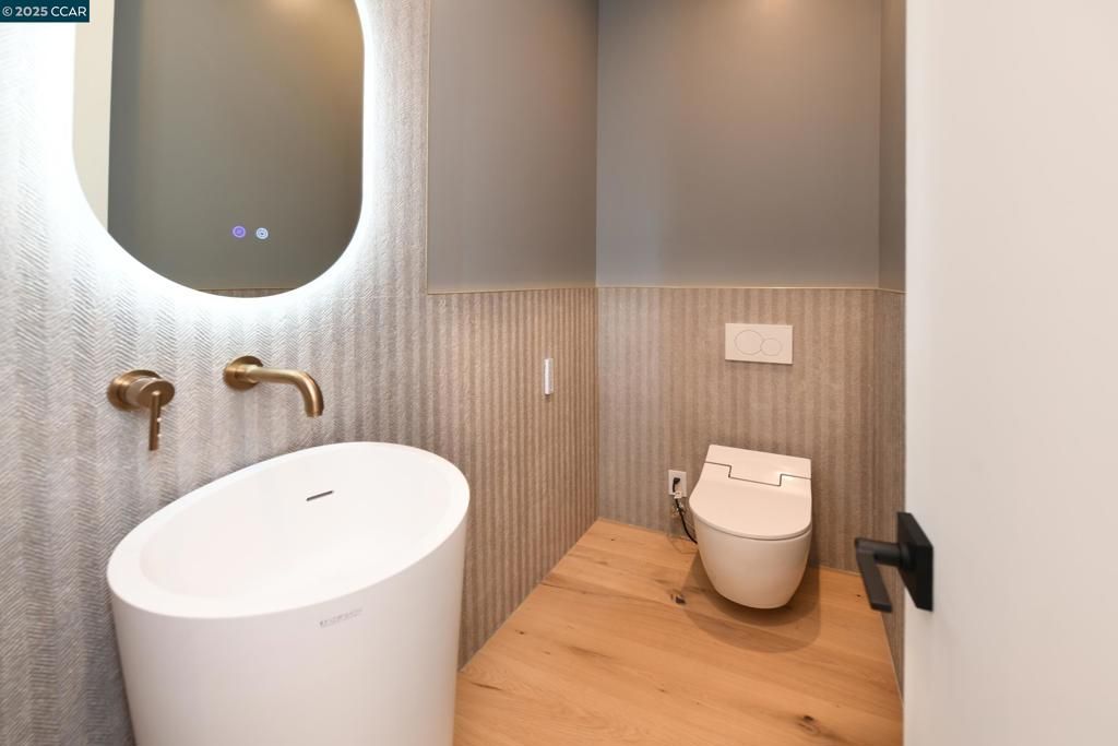 Bathroom, Free Standing Baths, Interior, Wood Texture Flooring