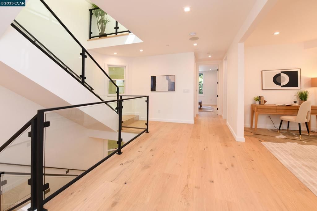 Home Office, Interior, Recessed Lighting, Wood Texture Flooring