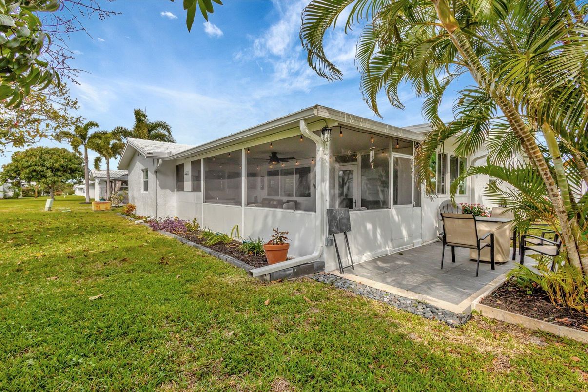 Backyard, Exterior
