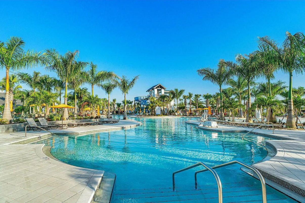 Exterior, Pool