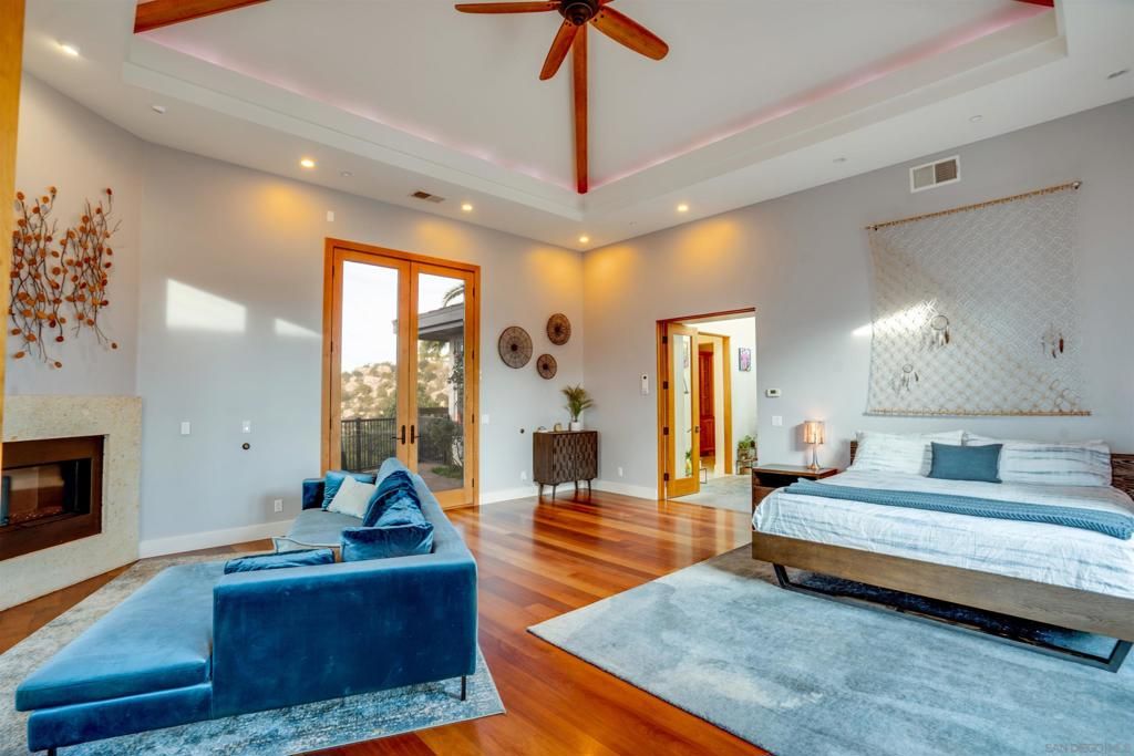 Bedroom, Fireplace, Interior, Recessed Lighting, Wood Texture Flooring