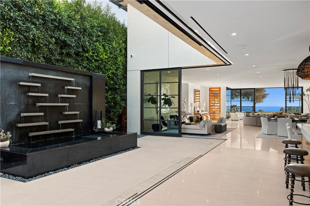 Interior, Pendant Lights, Recessed Lighting, Water