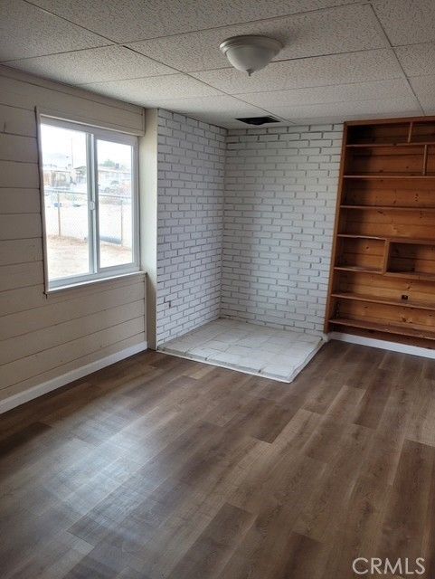 Empty room, Interior, Stone Walls, Wood Texture Flooring