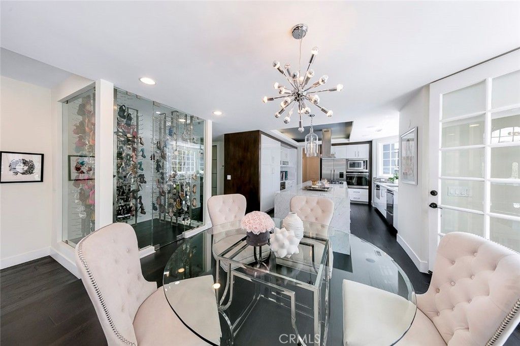 Dining room, Interior, Kitchen, Living room, Pendant Lights, Recessed Lighting, Stainless Steel Appliances, Wood Texture Flooring