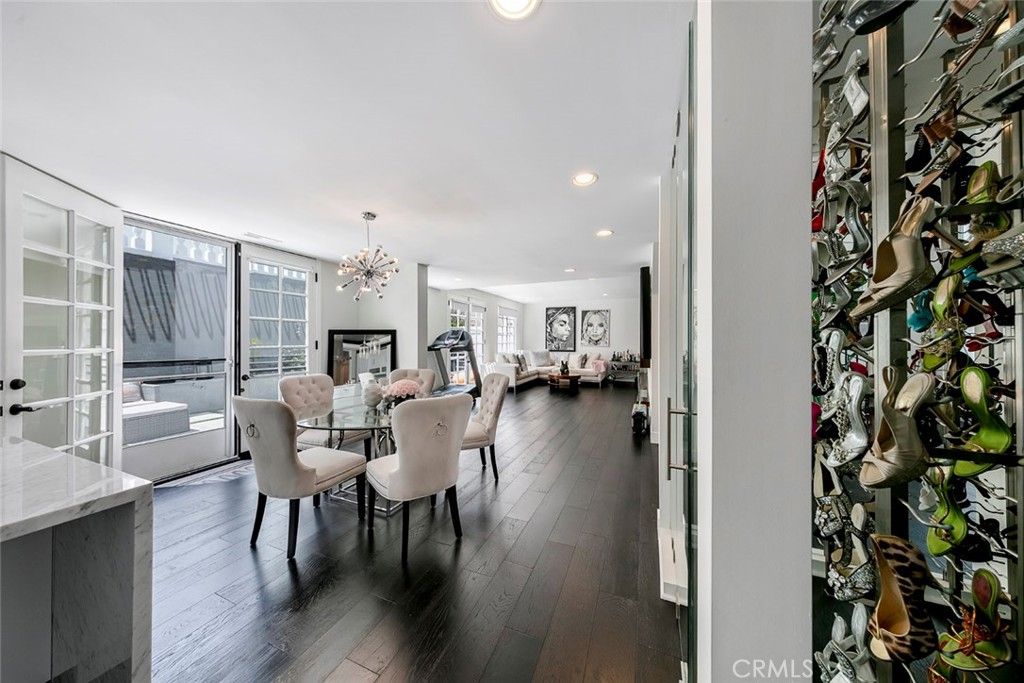 Dining room, Interior, Pendant Lights, Recessed Lighting, Wood Texture Flooring