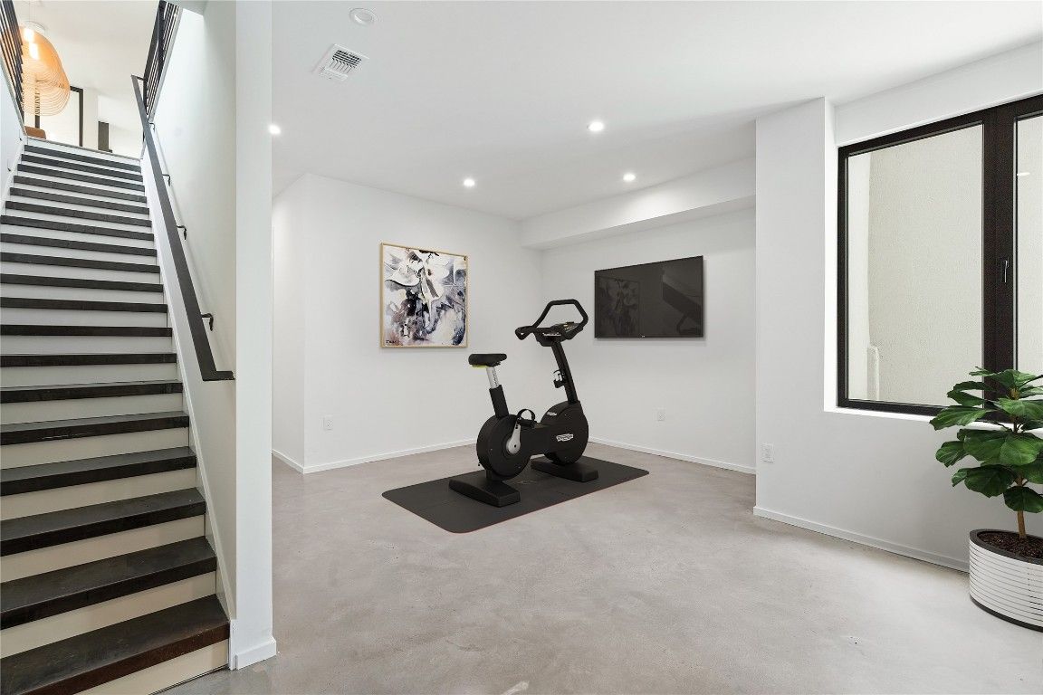 Fitness Equipment, Interior, Recessed Lighting