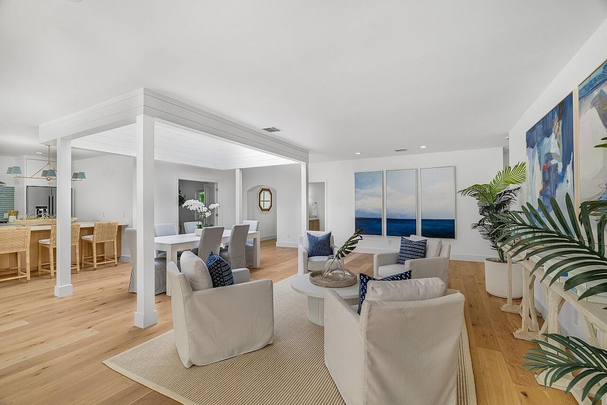 Dining room, Interior, Living room, Recessed Lighting, Water, Wood Texture Flooring