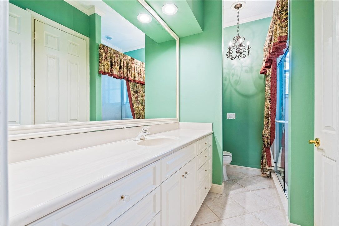 Bathroom, Interior, Pendant Lights, Recessed Lighting