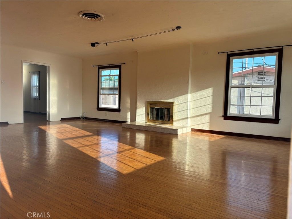 Empty room, Fireplace, Interior, Wood Texture Flooring