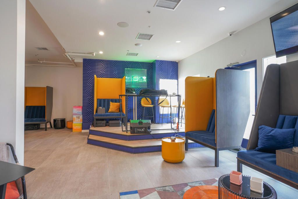 Interior, Recessed Lighting