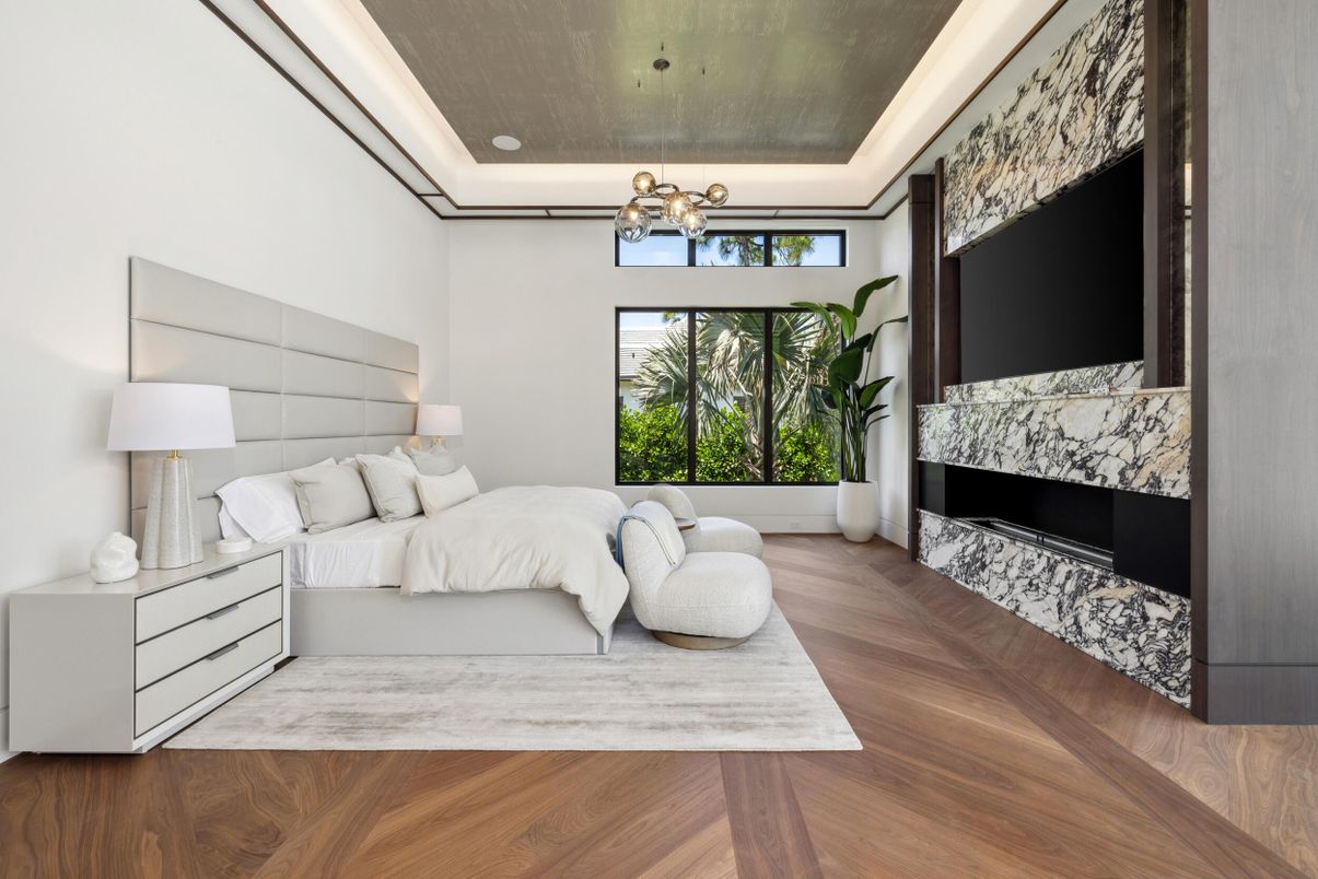 Bedroom, Fireplace, Interior, Pendant Lights, Wood Texture Flooring