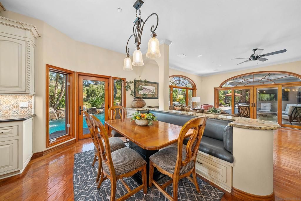 Dining room, Interior, Pendant Lights, Recessed Lighting, Wood Texture Flooring