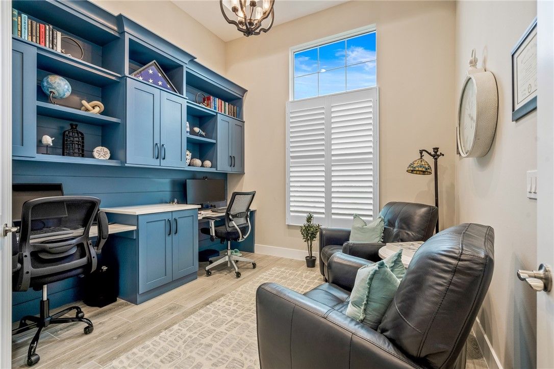 Chandelier, Home Office, Interior, Wood Texture Flooring