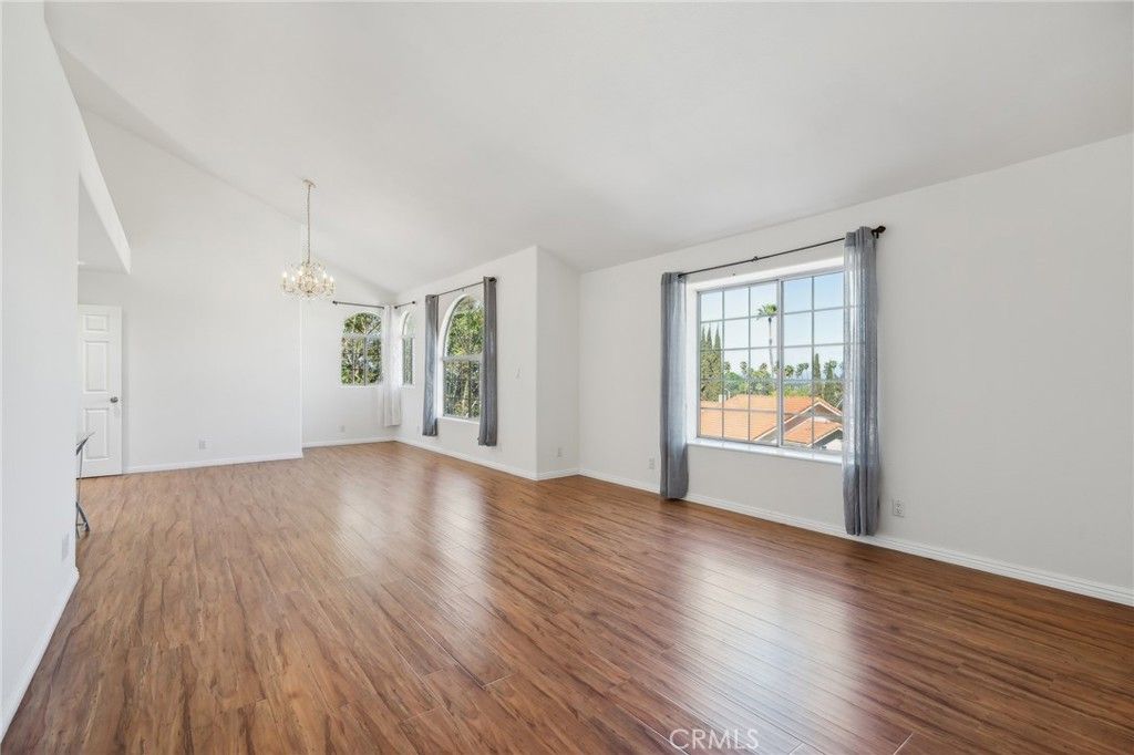Chandelier, Empty room, Interior, Wood Texture Flooring