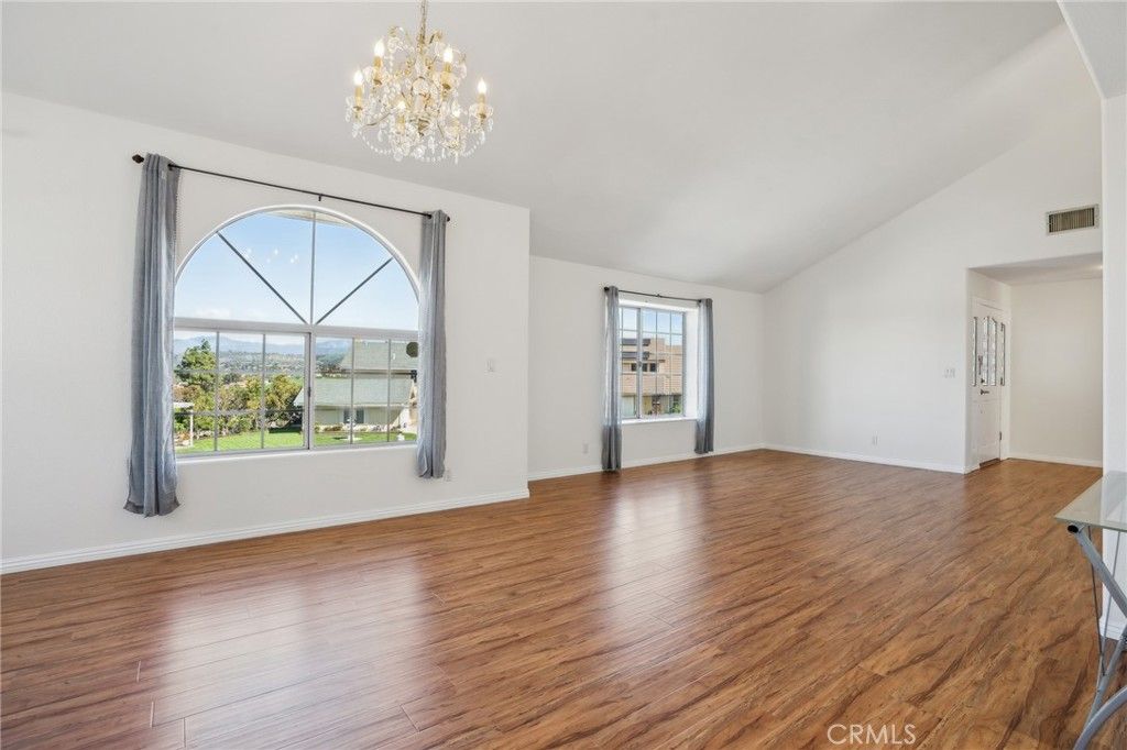 Chandelier, Empty room, Interior, Wood Texture Flooring