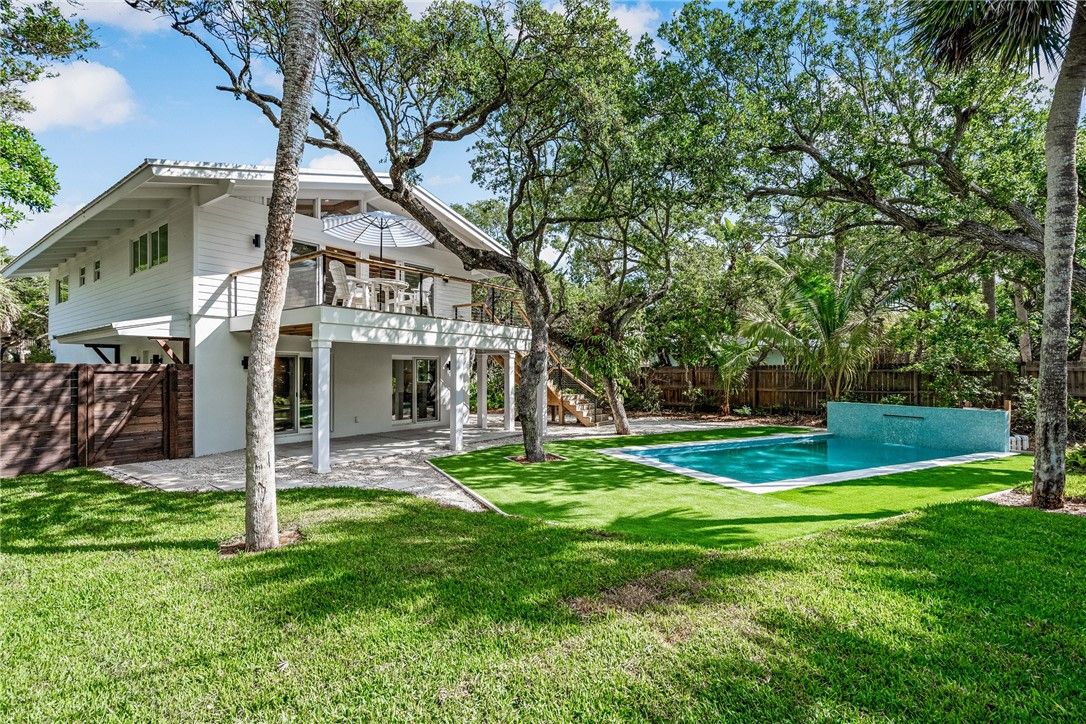 Backyard, Exterior, Pool