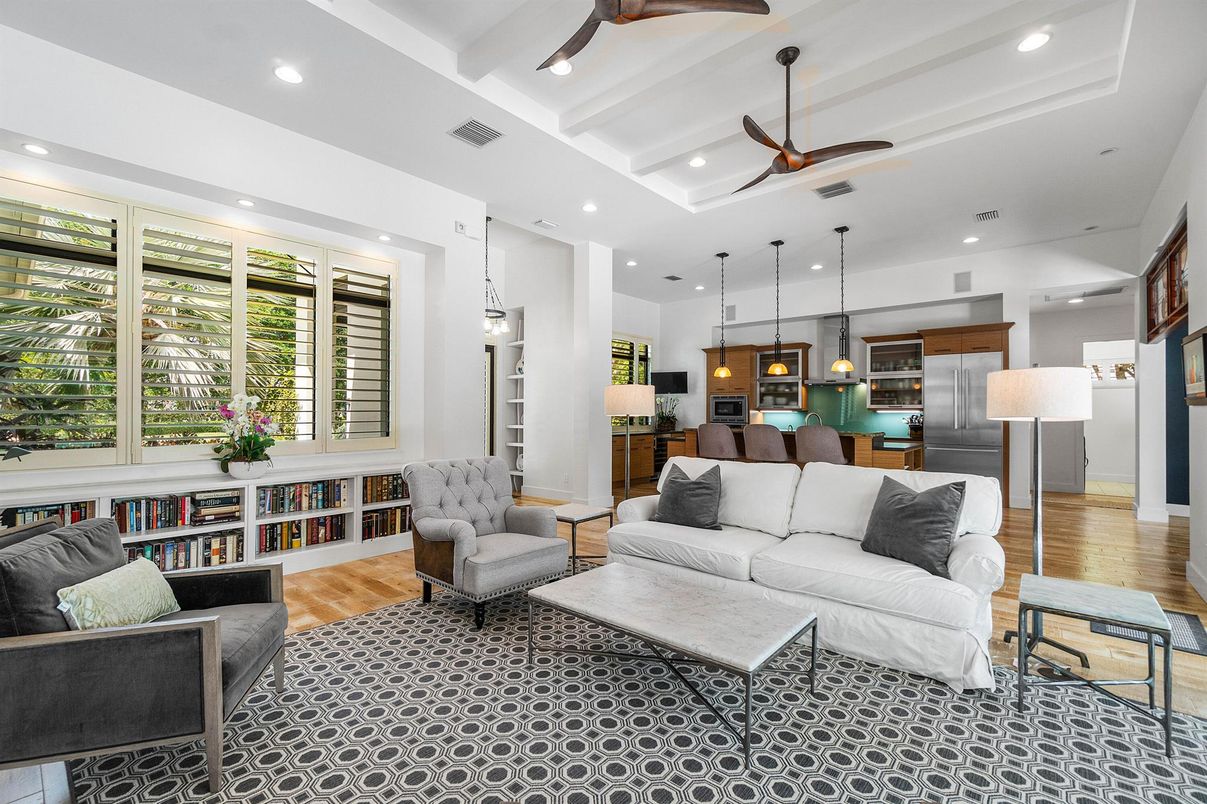 Interior, Kitchen, Living room, Pendant Lights, Recessed Lighting, Stainless Steel Appliances, Wood Texture Flooring
