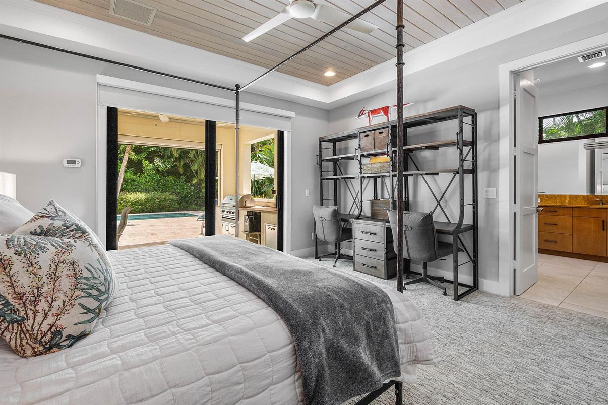 Bedroom, Home Office, Interior, Recessed Lighting