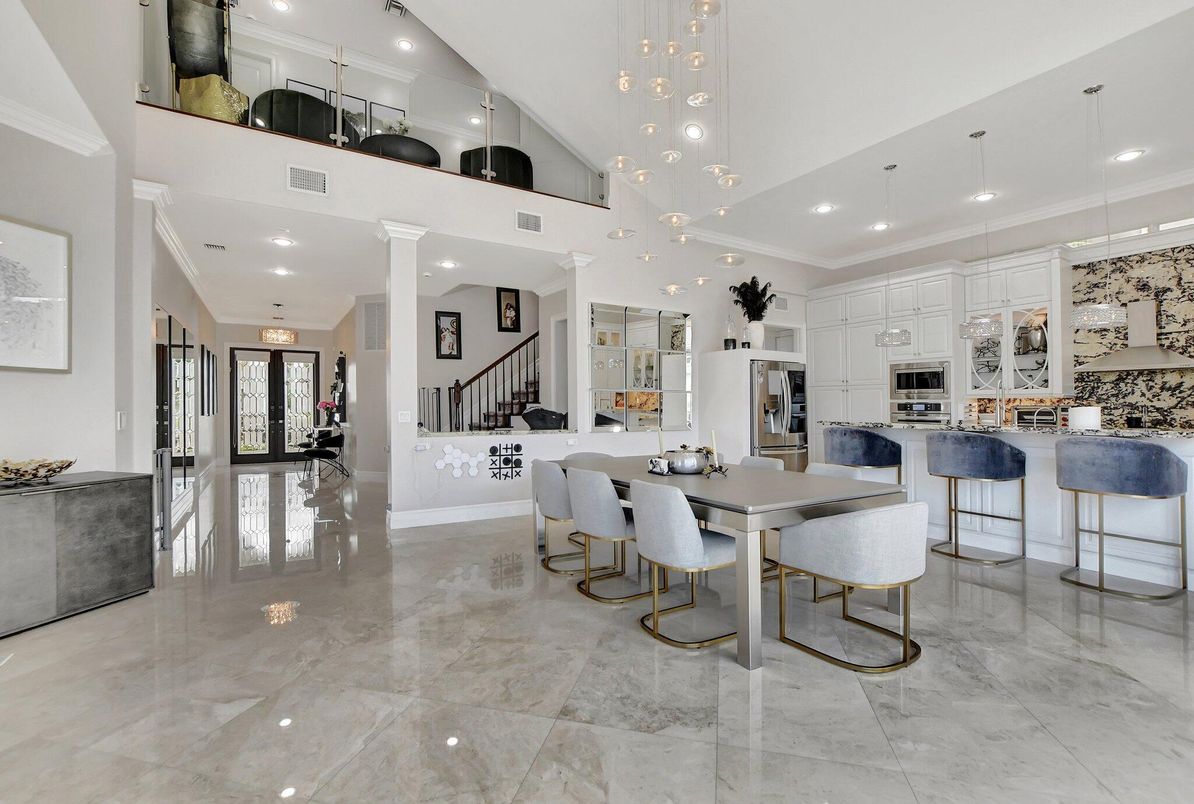 Dining room, Interior, Kitchen, Pendant Lights, Recessed Lighting