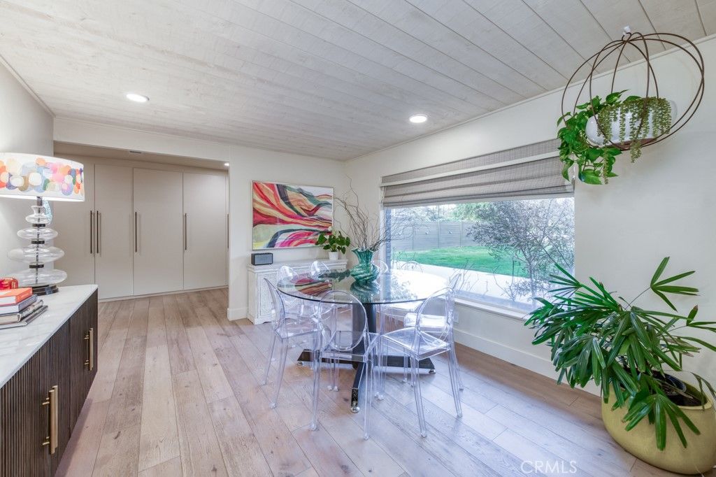 Dining room, Interior, Recessed Lighting, Wood Texture Flooring